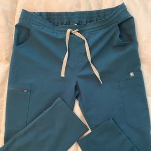 Figs scrub pants caribbean blue yola size M